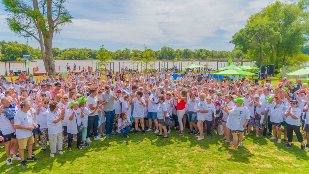 Juan Andreotti Inauguró Más Espacio Verde Frente Al Río En El Polideportivo N°3, Para Adultos Mayores