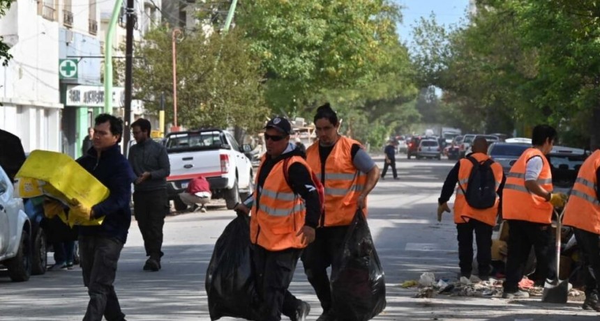 Bahía Blanca: Ya Funcionan La Recolección De Residuos, El Transporte Público Y Tiene Luz El 70% De Los Usuarios