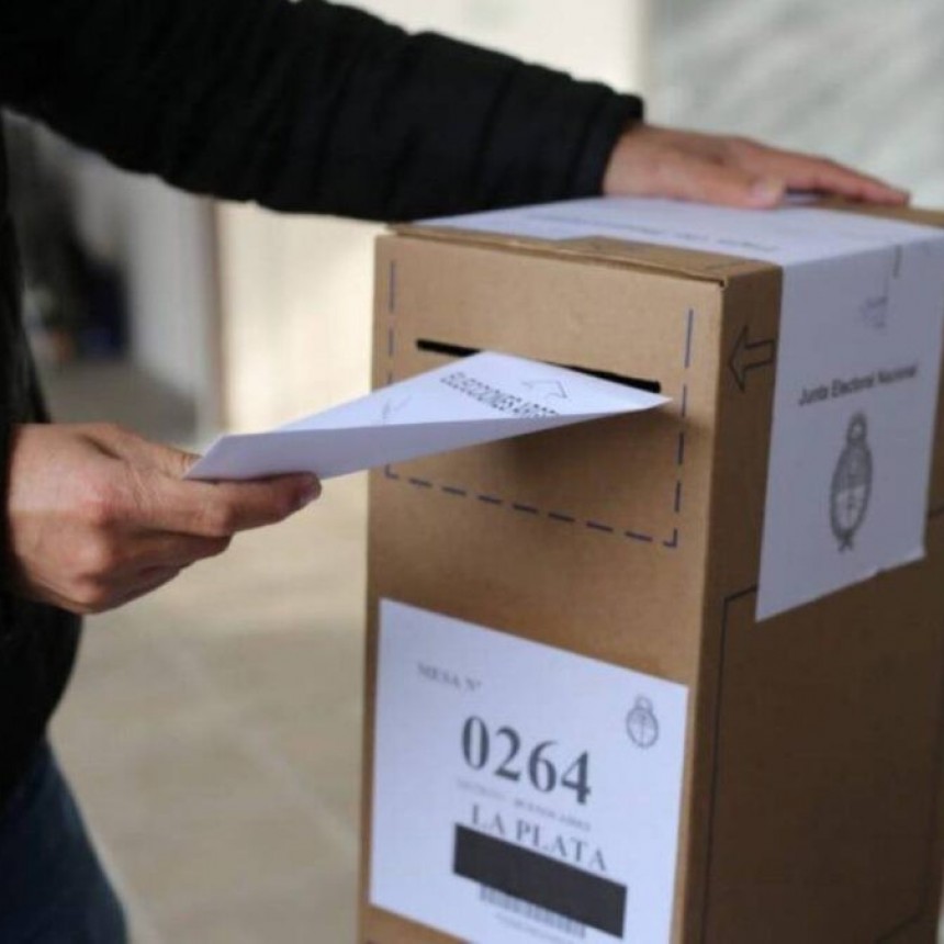  Axel Kicillof Recibió El Respaldo De Otros 44 Intendentes Para Desdoblar Las Elecciones