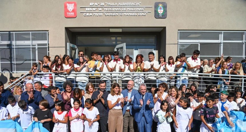 Julio Zamora Inaugur&oacute; El Nuevo Edificio De La Ep N.25, La Ees N.14 Y El Cea N.711/01