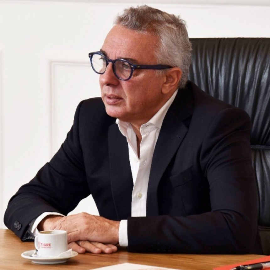 Julio Zamora: “La Utilización De Plásticos 'de Un Sólo Uso' Genera Un Residuo Que Afecta De Manera Irreparable Al Ecosistema”