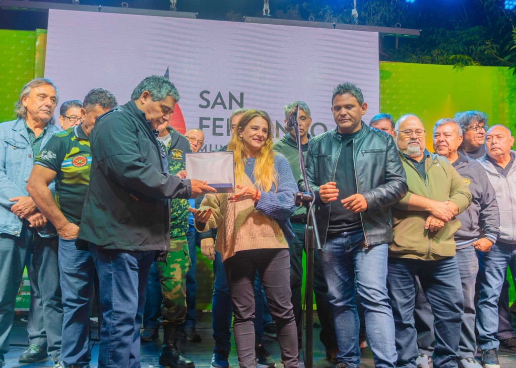San Fernando Homenajeó A Héroes De Malvinas Con Un Acto Y Una Vigilia Que Cerró Yuyo Gonzalo