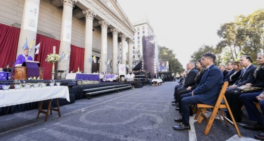 Kicillof En La Misa Por El Papa: “Nos Deja La Tarea De Llevar Adelante La Justicia Social”