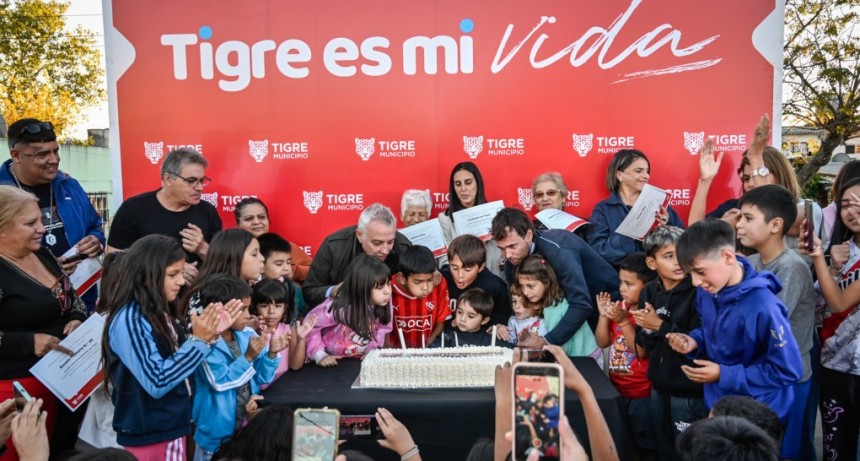 Julio Zamora Acompañó A La Comunidad En El 82° Aniversario Del Barrio Las Tunas