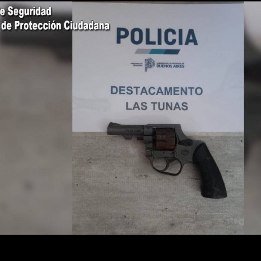 Agentes Del COT Y De La Policía Detuvieron En Ricardo Rojas A Un Hombre Involucrado En Una Confrontación Con Arma De Fuego En Las Tunas