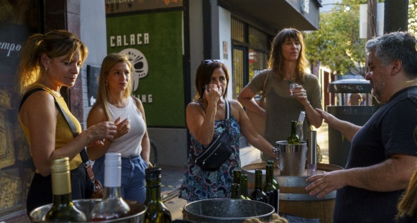 Noche Del Malbec: Vicente López Celebra A Las Vinerías Locales