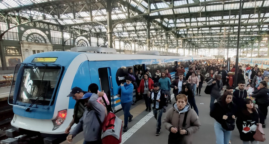 Posible Paro De Trenes Convocado Por La Fraternidad: Qué Días Se Vería Afectado El Servicio