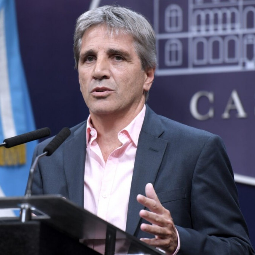 Delirante, Caputo Dijo Que “La gente va a tener que vender dólares para pagar impuestos y el peso va a ser la moneda fuerte”