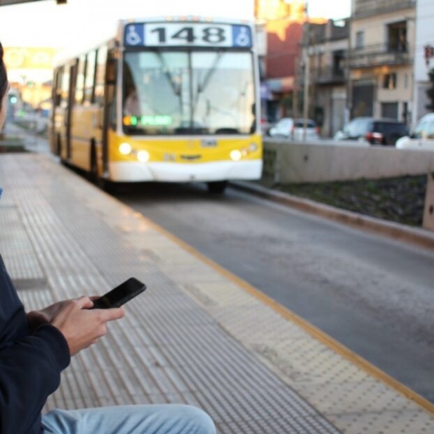 Oficializaron Las Nuevas Tarifas De Colectivos En El AMBA: Viajar Será 37% Más Caro