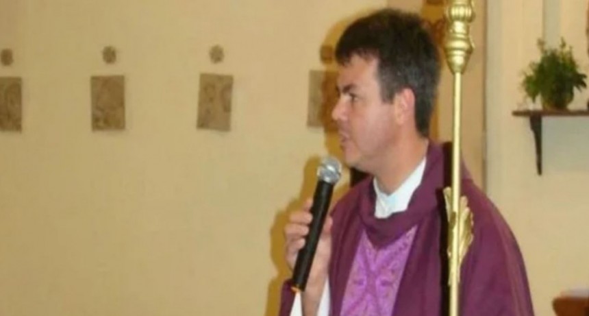 Dictan Cautelar Contra El Obispo De San Nicolás Por Hostigar A Una Víctima De Abuso