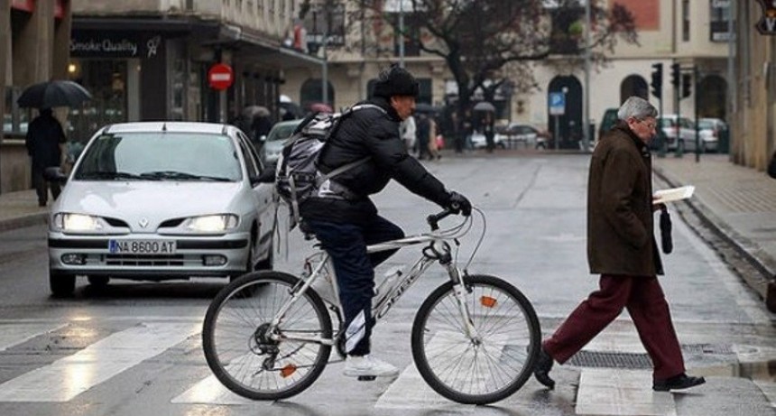  Prioridades En El Tr&aacute;nsito: La Mayor&iacute;a Conoce La Normativa Que Las Regula