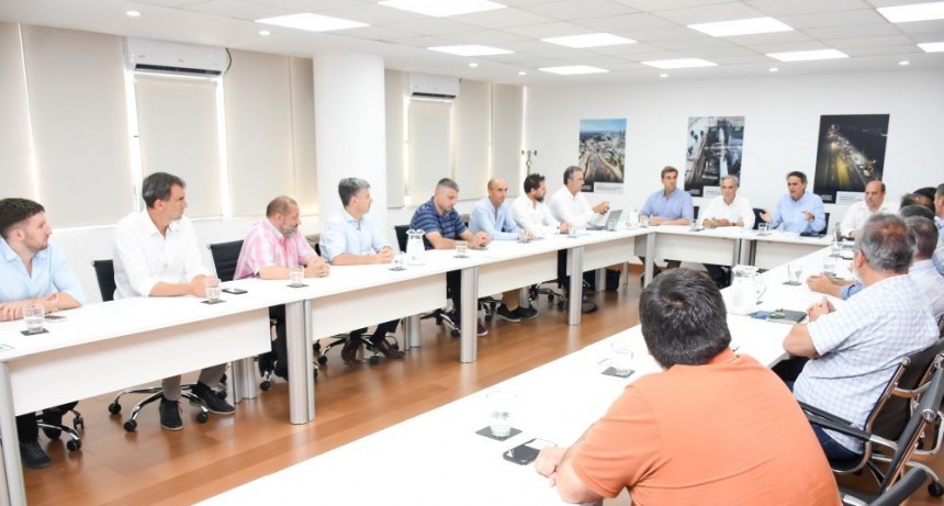 Katopodis Encabez&oacute; Una Reuni&oacute;n Con Intendentes Para Avanzar Con El Plan De Puesta En Valor De La Autov&iacute;a Provincial Ruta 6